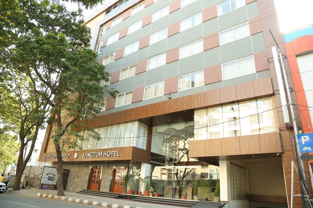 I V Sanctum Hotel Bangalore Dış mekan fotoğraf