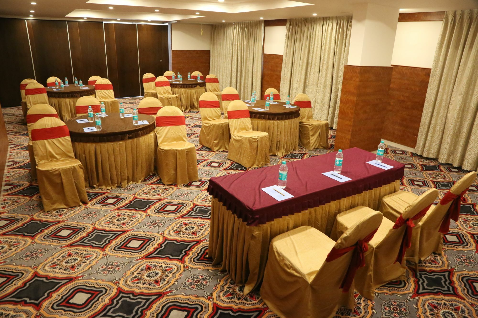I V Sanctum Hotel Bangalore Dış mekan fotoğraf