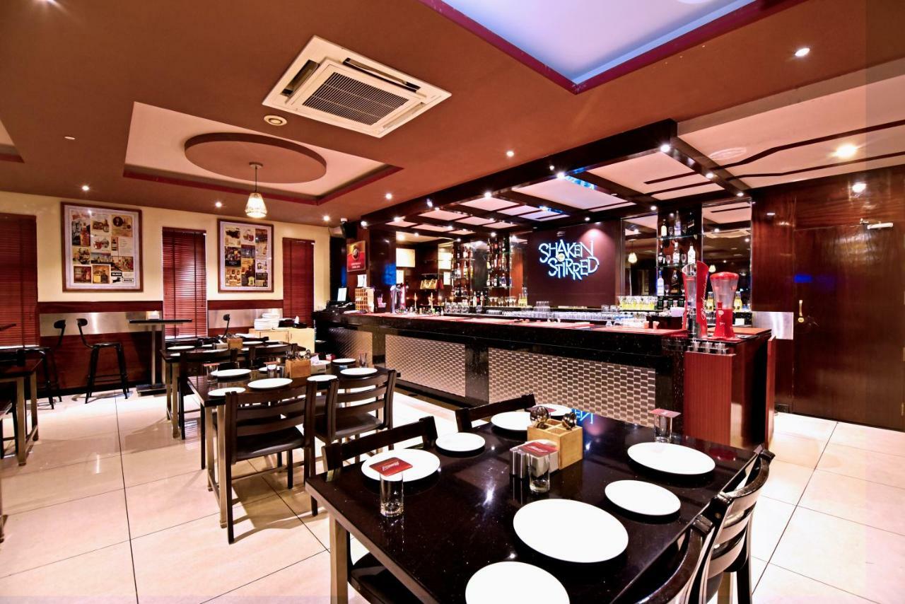 I V Sanctum Hotel Bangalore Dış mekan fotoğraf