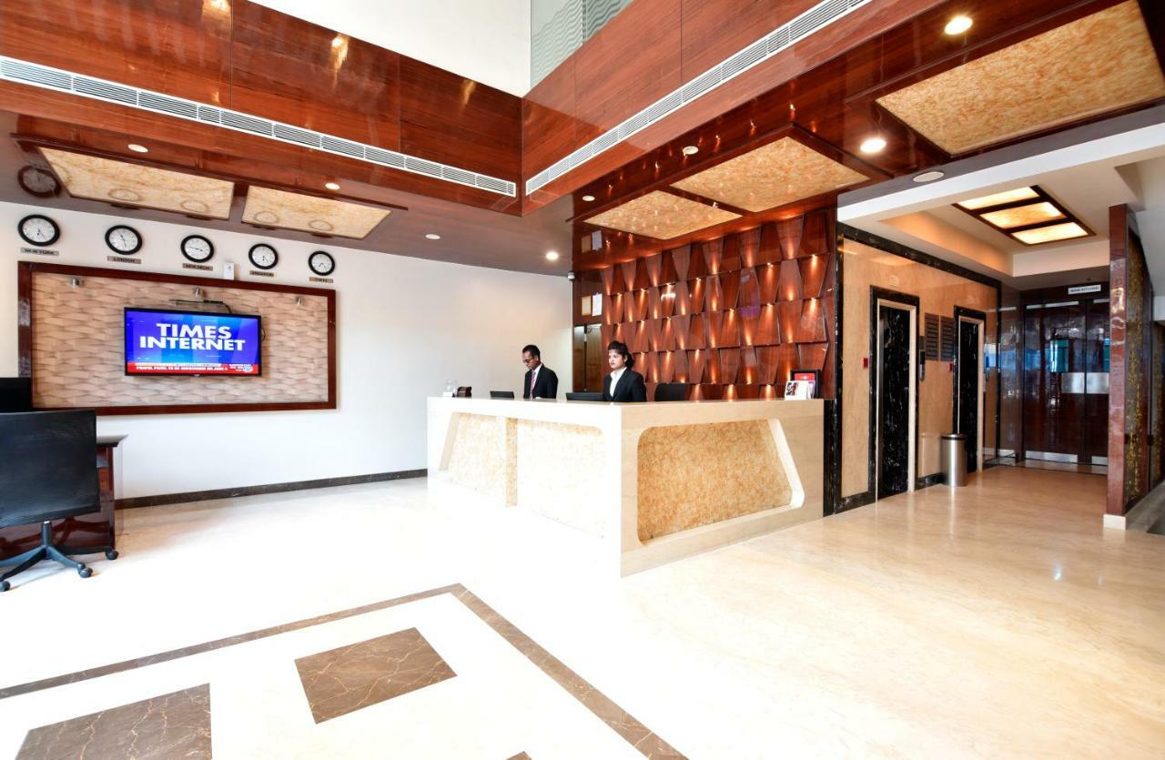 I V Sanctum Hotel Bangalore Dış mekan fotoğraf