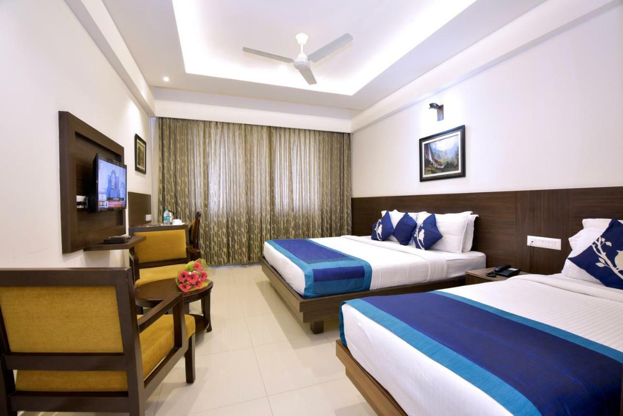 I V Sanctum Hotel Bangalore Dış mekan fotoğraf